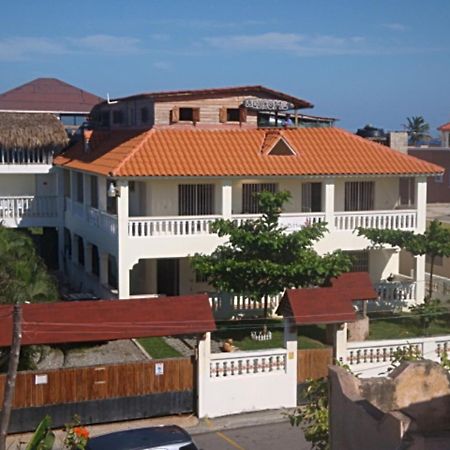 El Malecon B&B Hotel Cabrera Extérieur photo