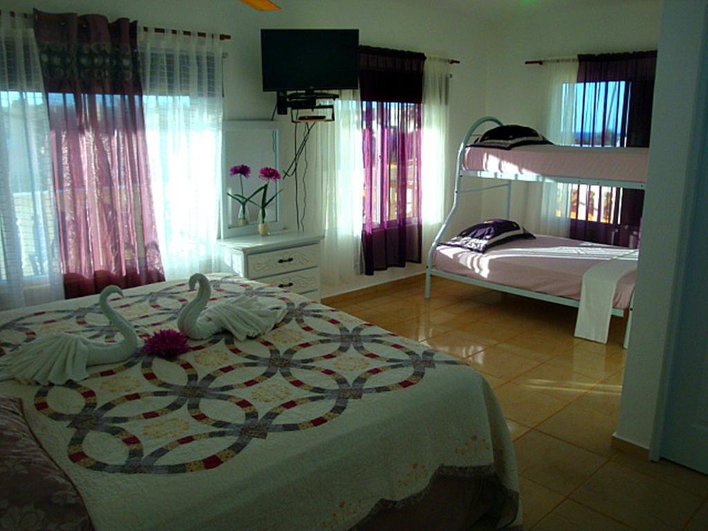 El Malecon B&B Hotel Cabrera Chambre photo